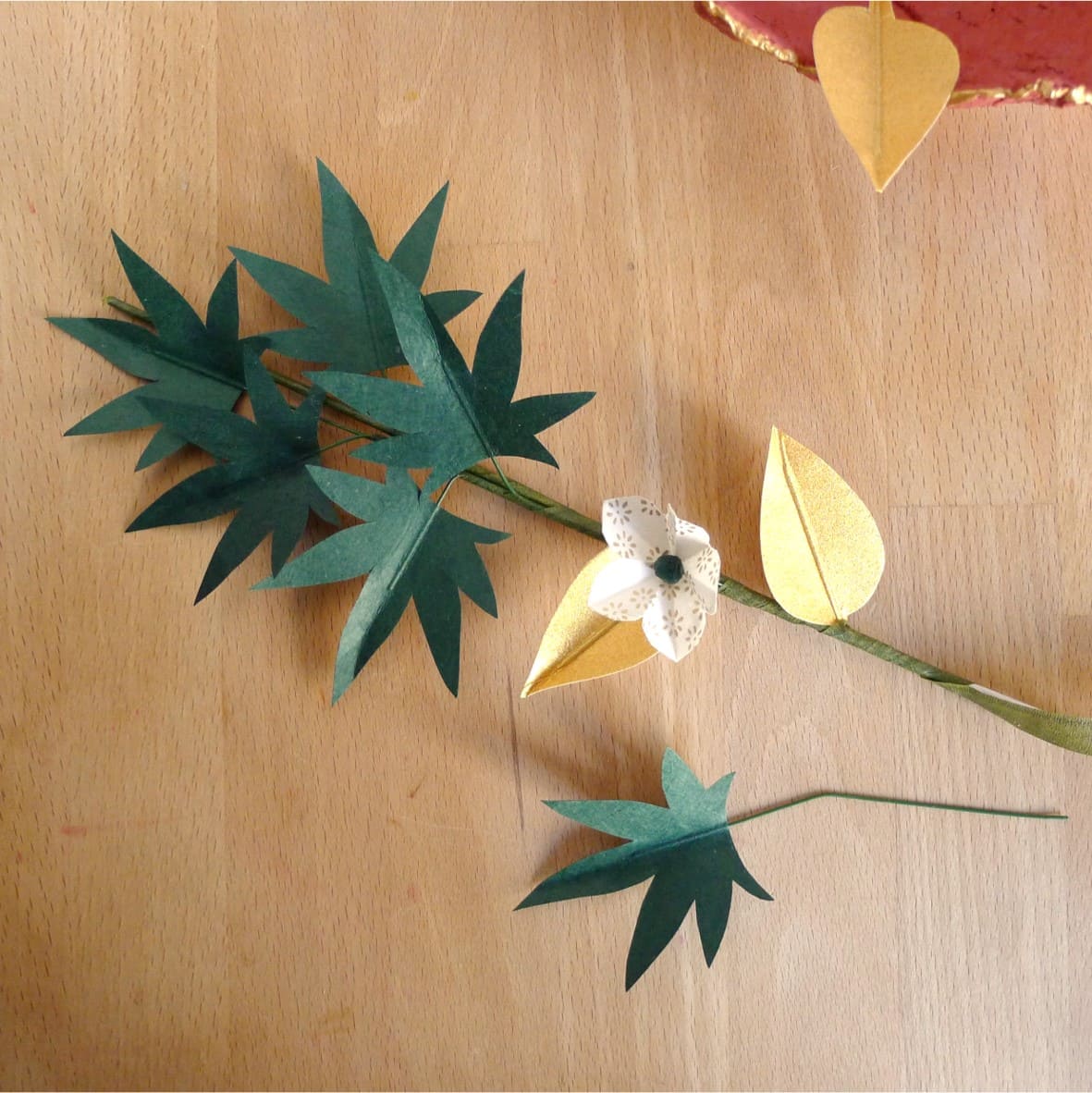 photo étape 4 montage couronne