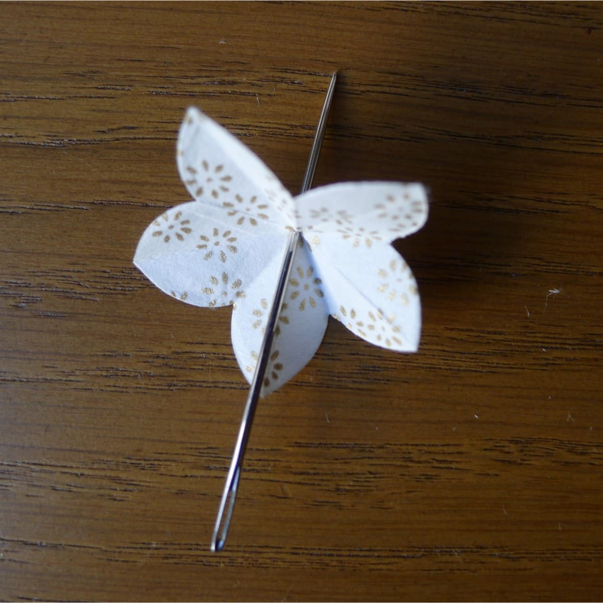 photo étape 2 fleurs de cerisier